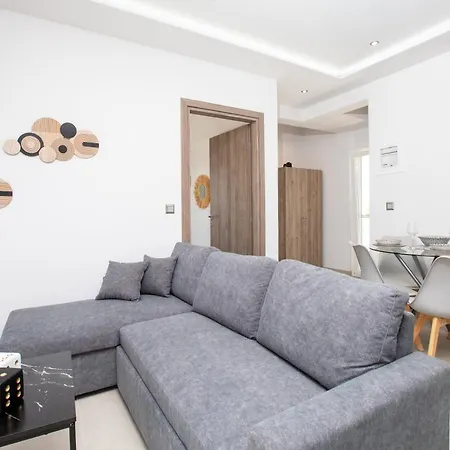 Marane Luxury *